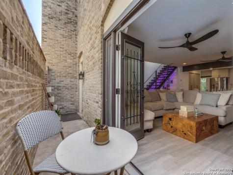 166 Elizabeth Road San Antonio TX 78209