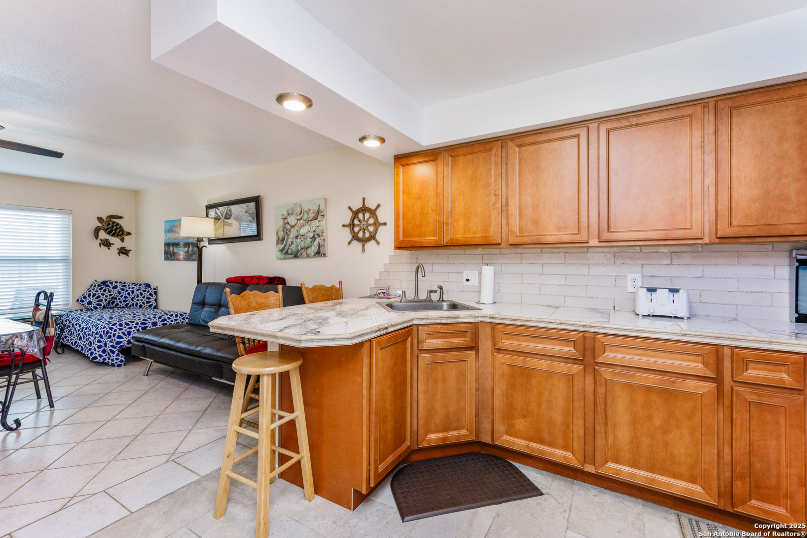 71 W Nassau Rockport TX 78382