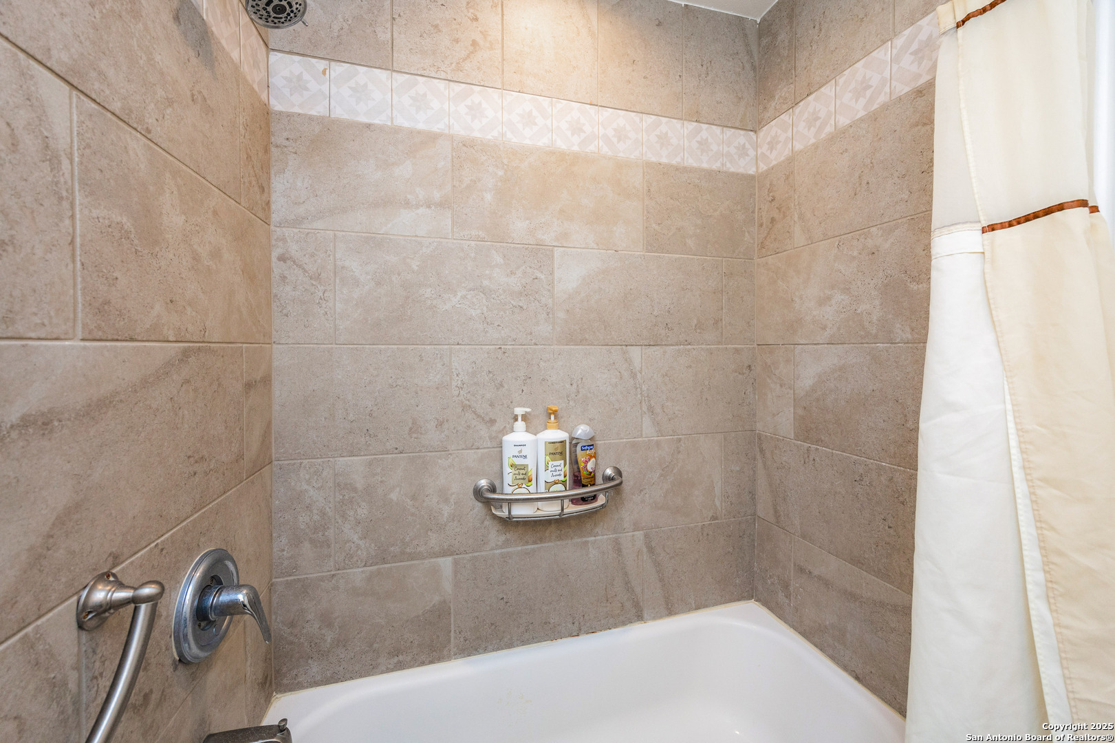 71 W Nassau Rockport TX 78382