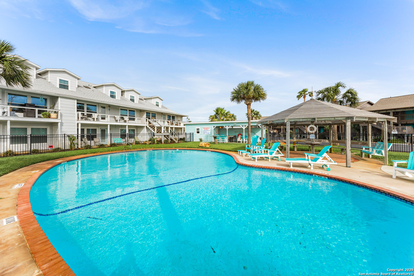 71 W Nassau Rockport TX 78382