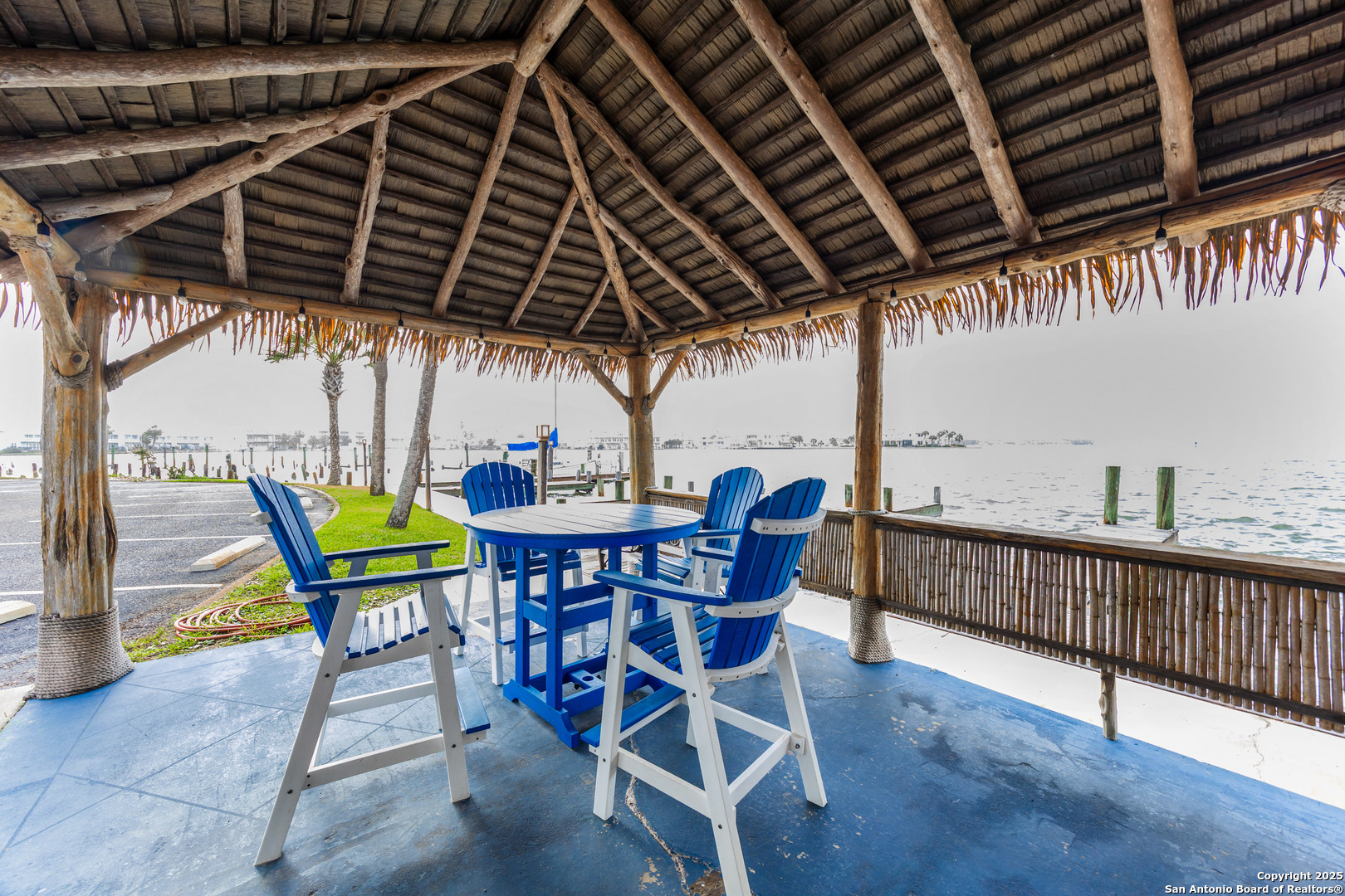71 W Nassau Rockport TX 78382
