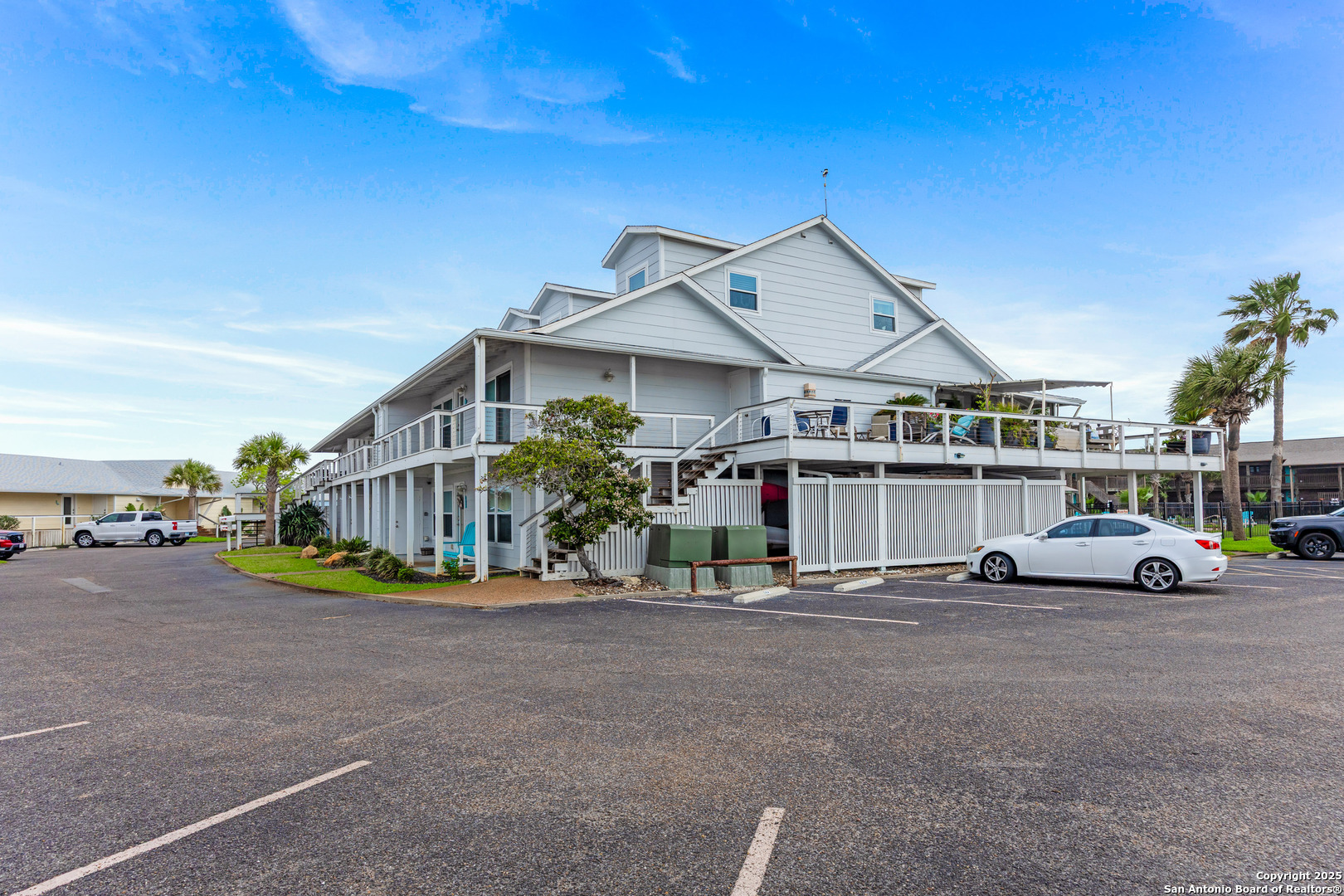 71 W Nassau Rockport TX 78382