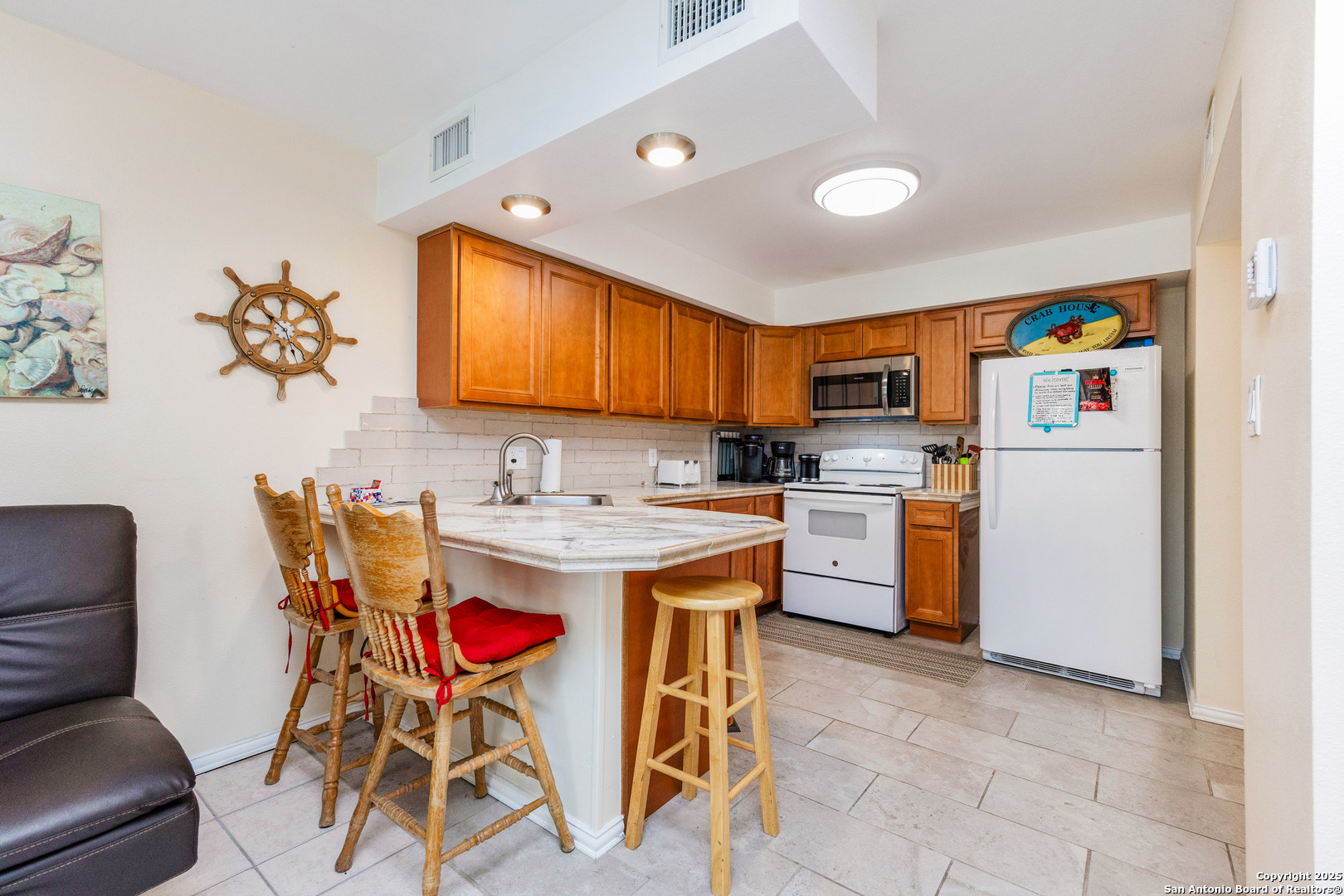 71 W Nassau Rockport TX 78382