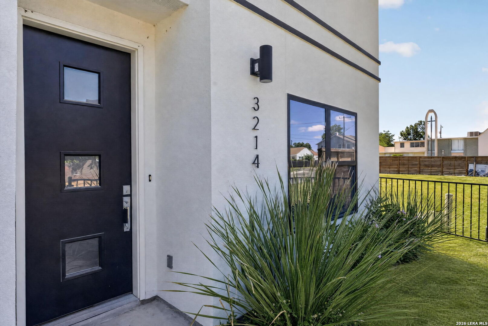 3214 N Elmendorf Street San Antonio TX 78201