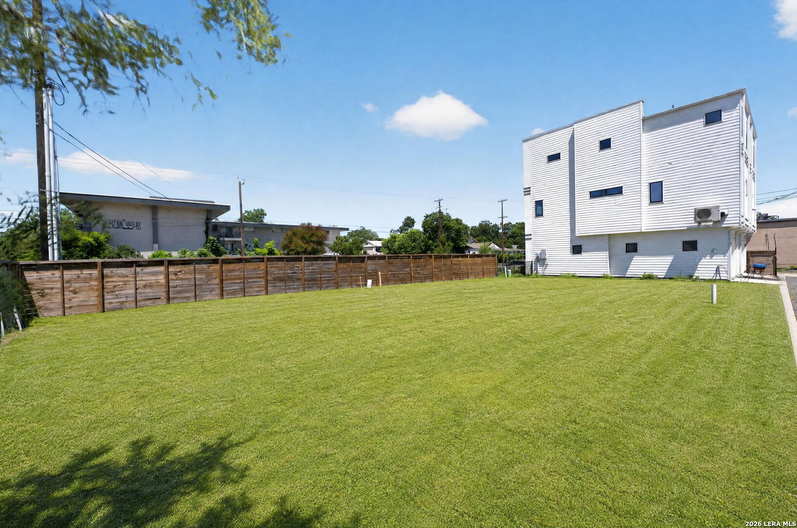 3214 N Elmendorf Street San Antonio TX 78201