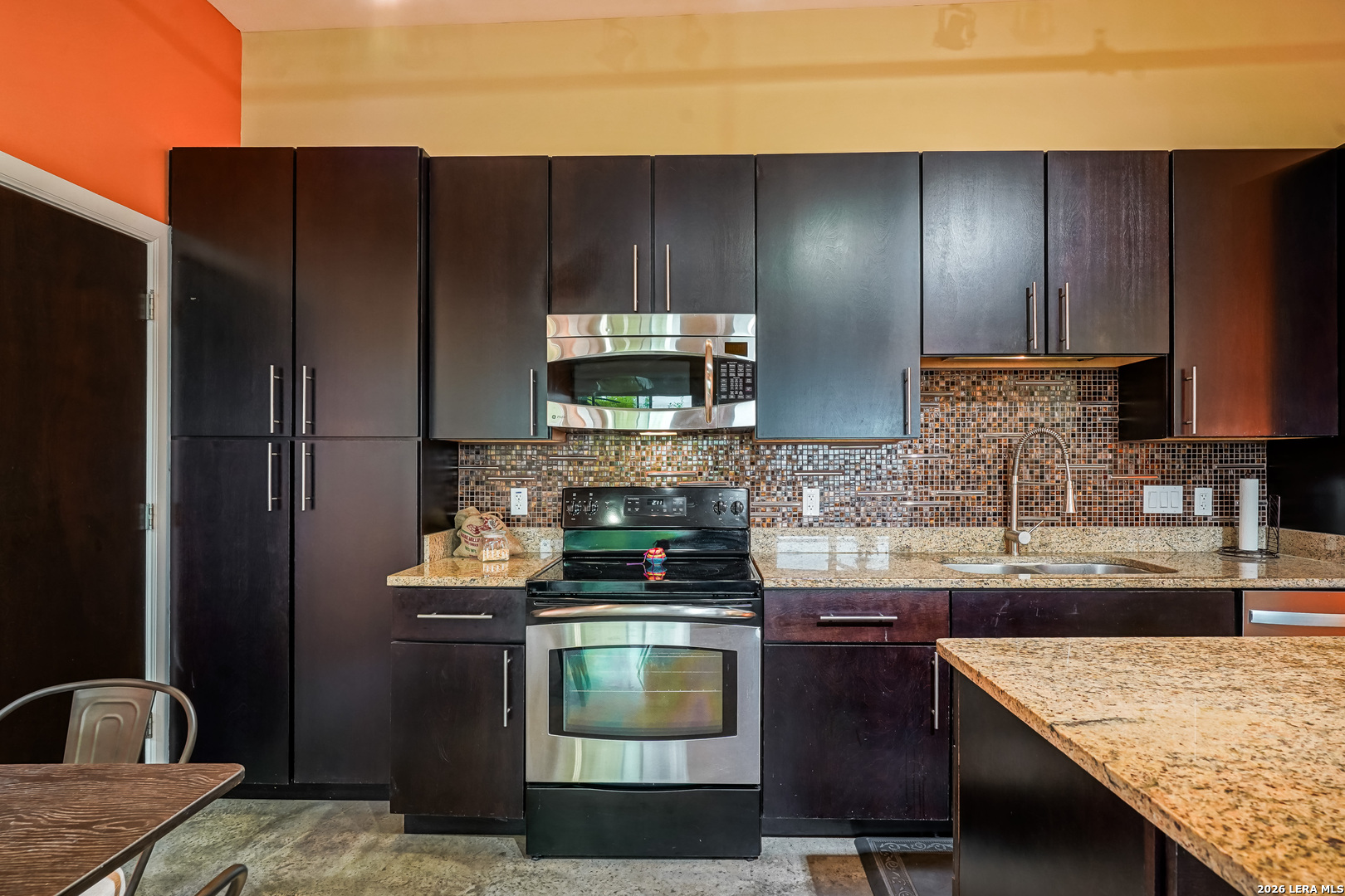 831 S Flores San Antonio TX 78204