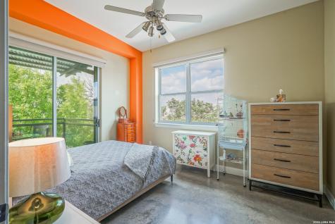 831 S Flores San Antonio TX 78204