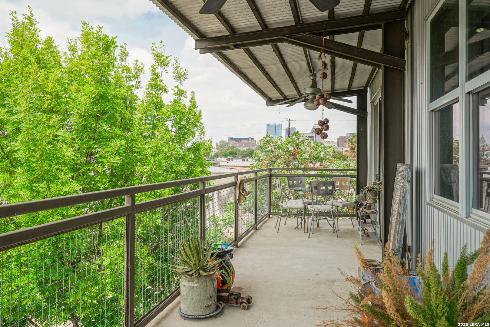 831 S Flores San Antonio TX 78204