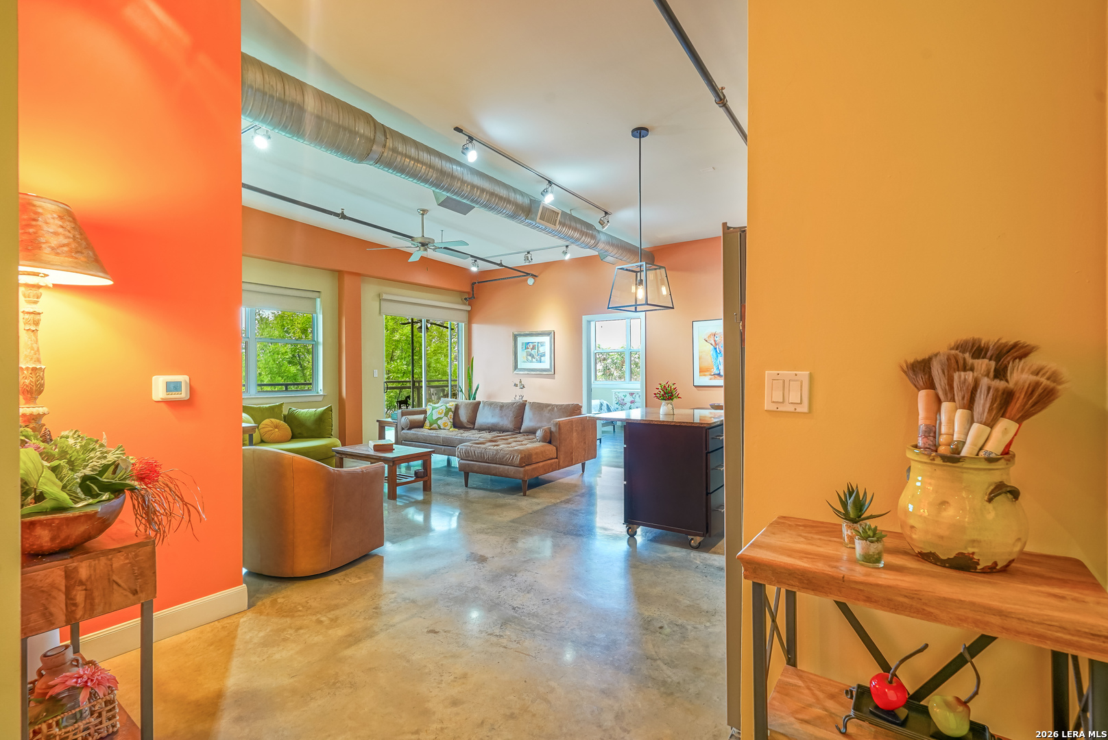 831 S Flores San Antonio TX 78204