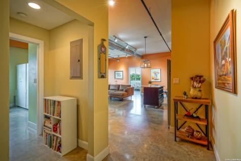 831 S Flores San Antonio TX 78204