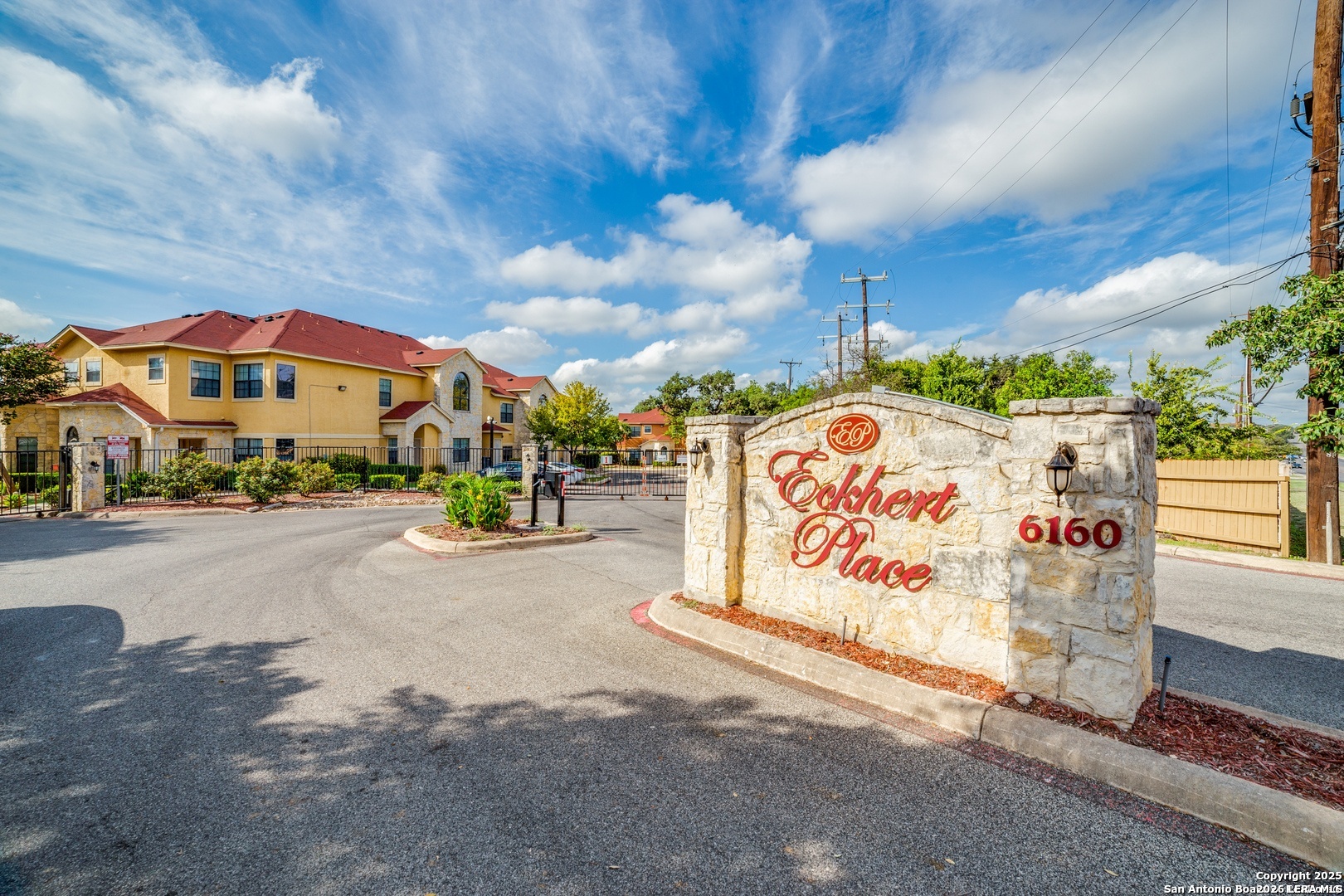 6160 Eckhert San Antonio TX 78240