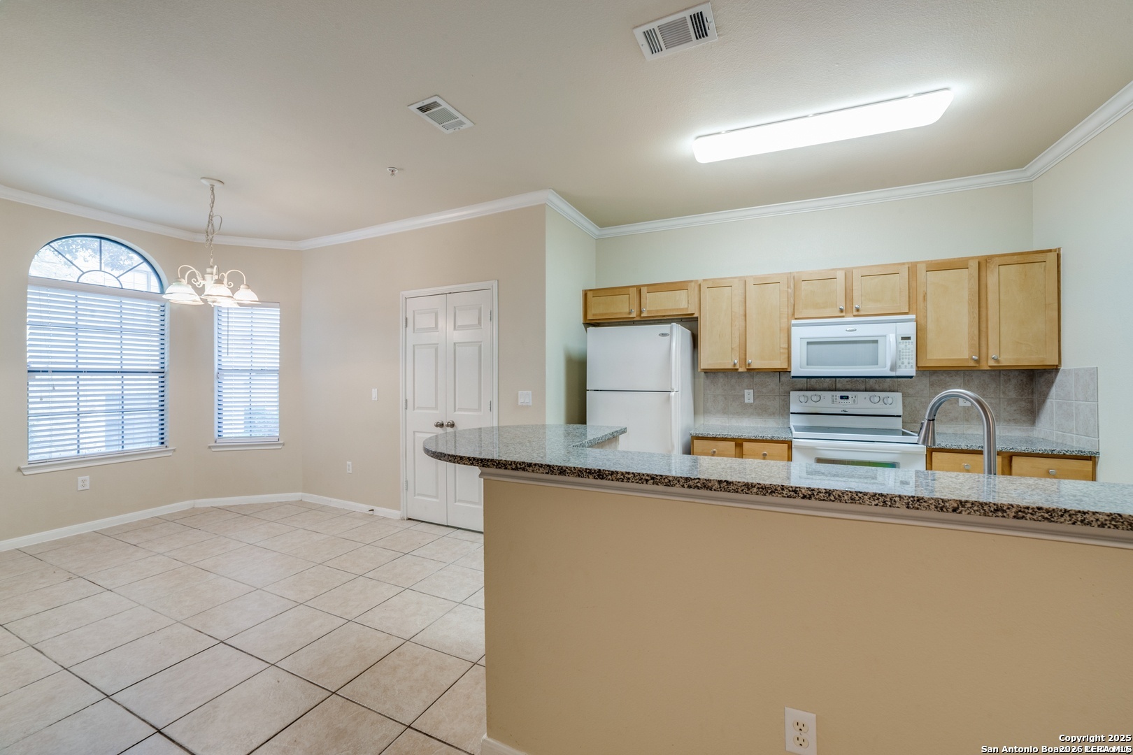 6160 Eckhert San Antonio TX 78240