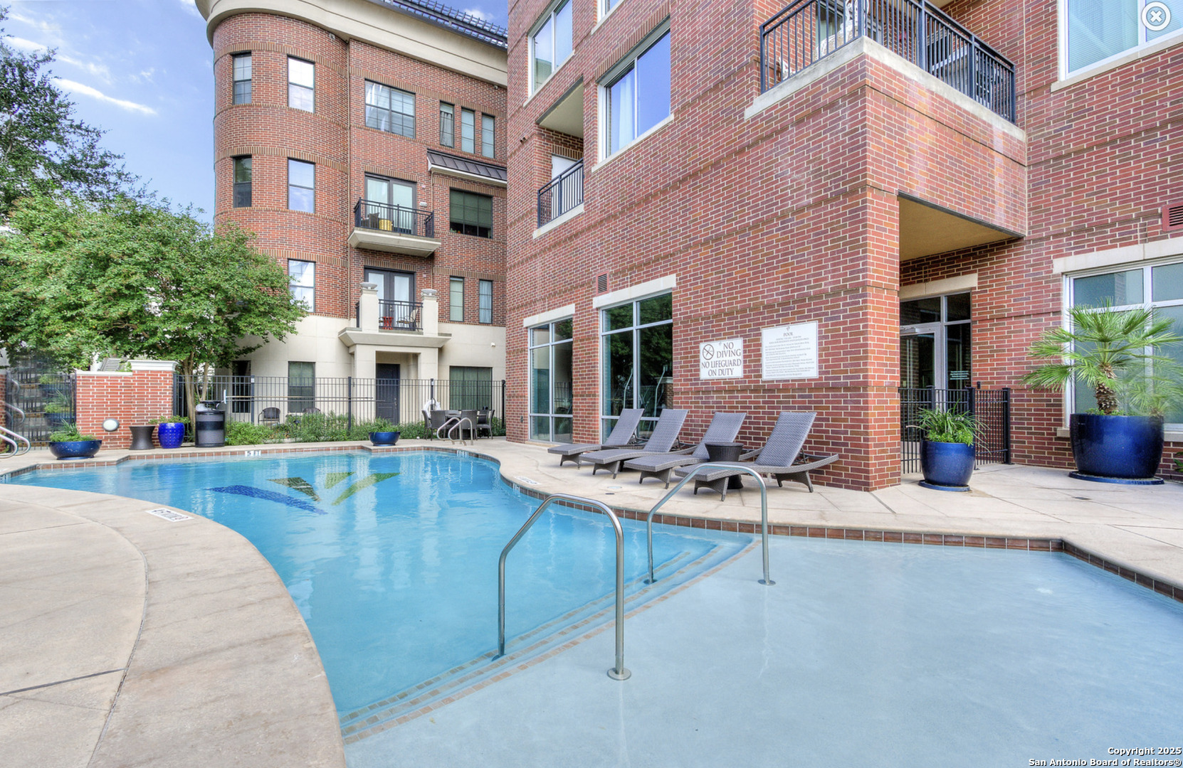 215 Center Street San Antonio TX 78202