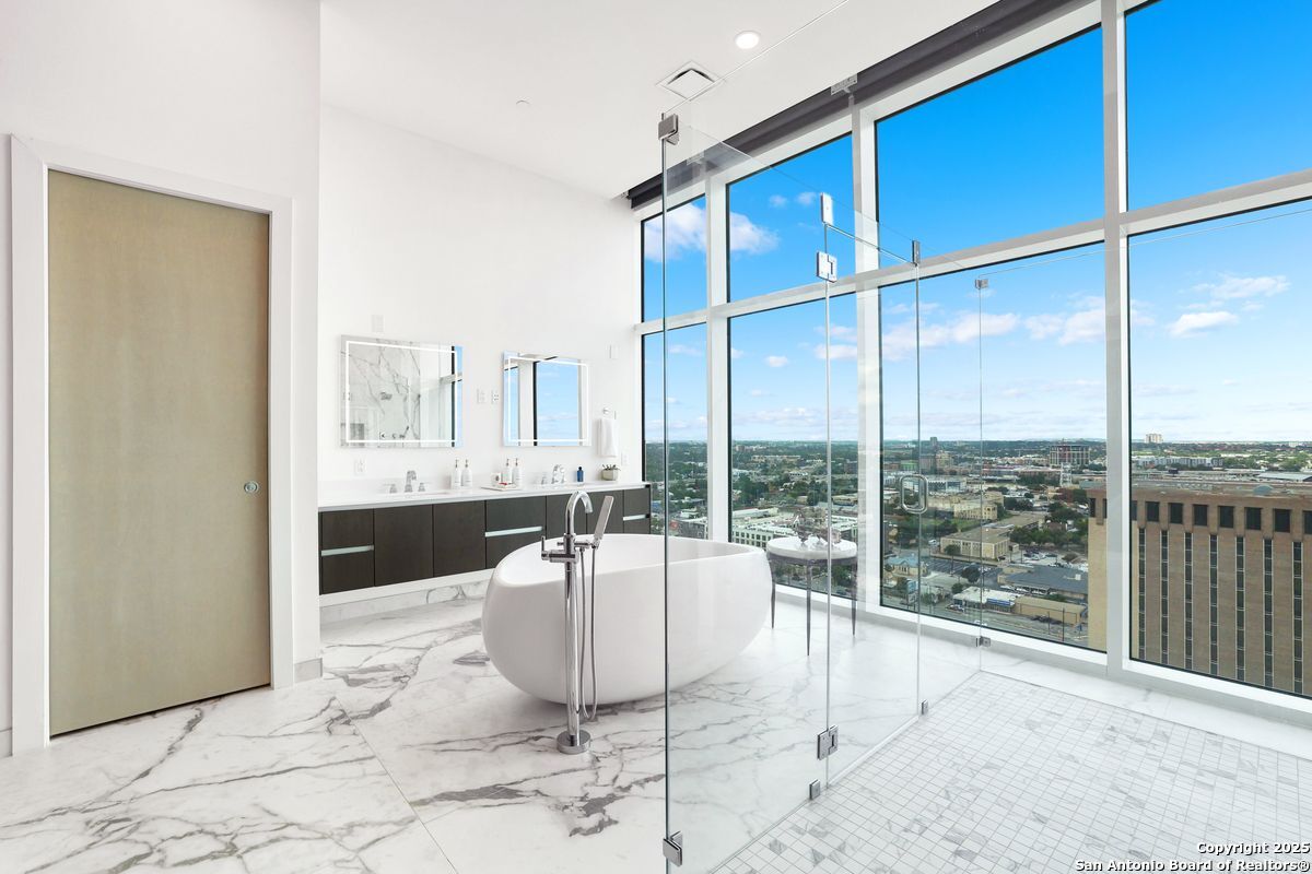 123 Lexington San Antonio TX 78205