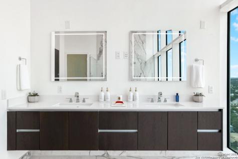 123 Lexington San Antonio TX 78205
