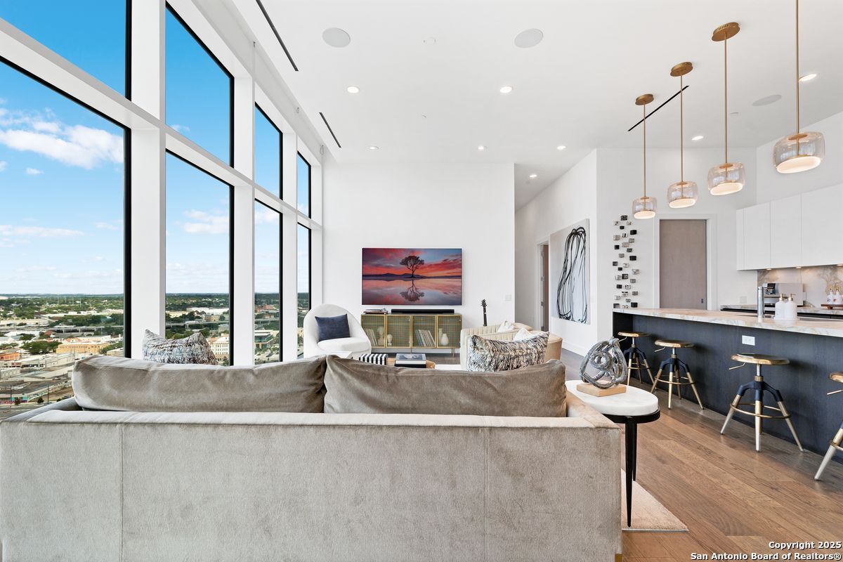 123 Lexington San Antonio TX 78205