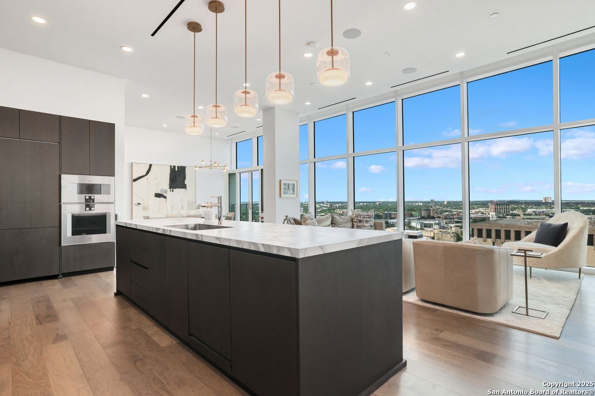 123 Lexington San Antonio TX 78205
