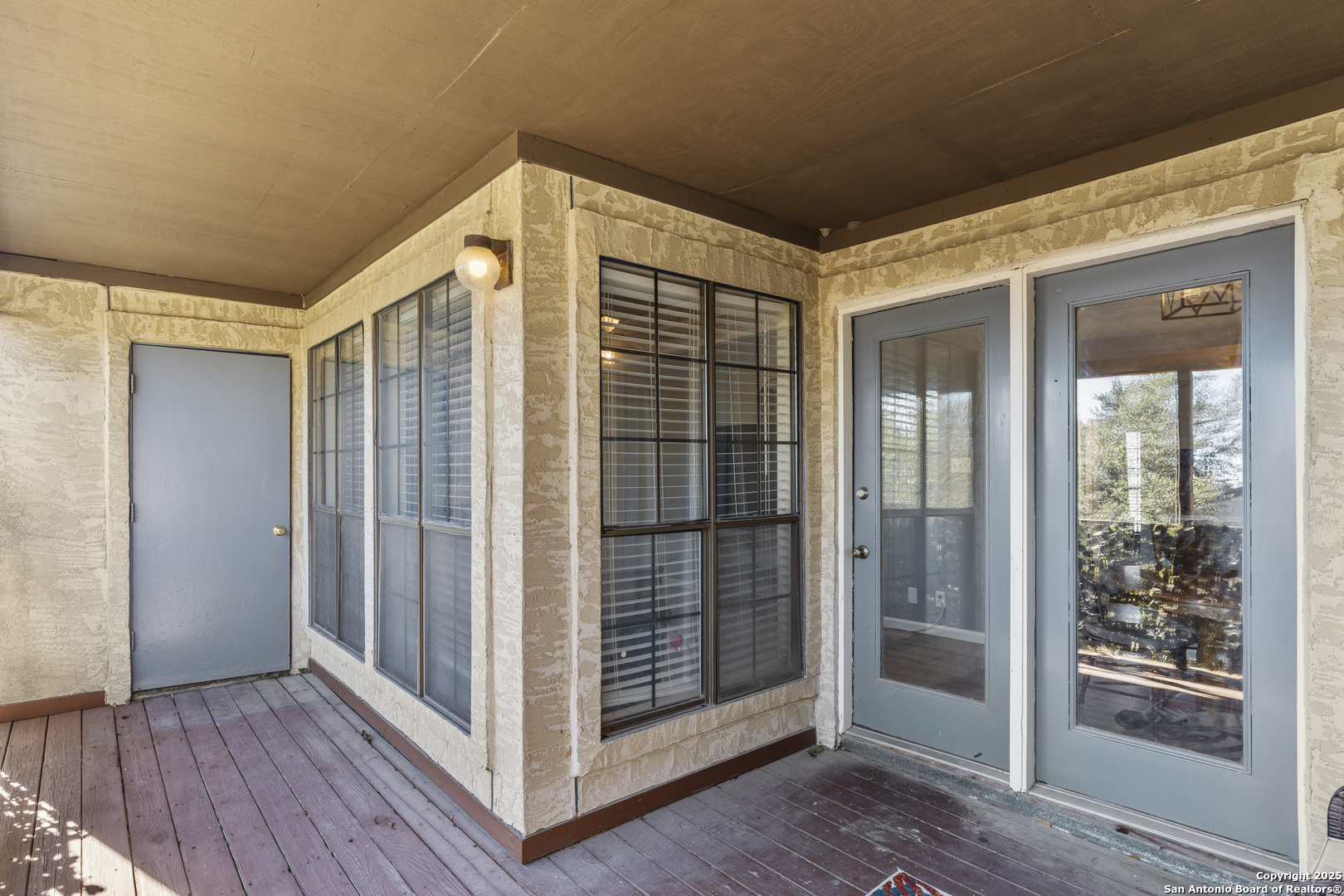 6100 Woodlake San Antonio TX 78244