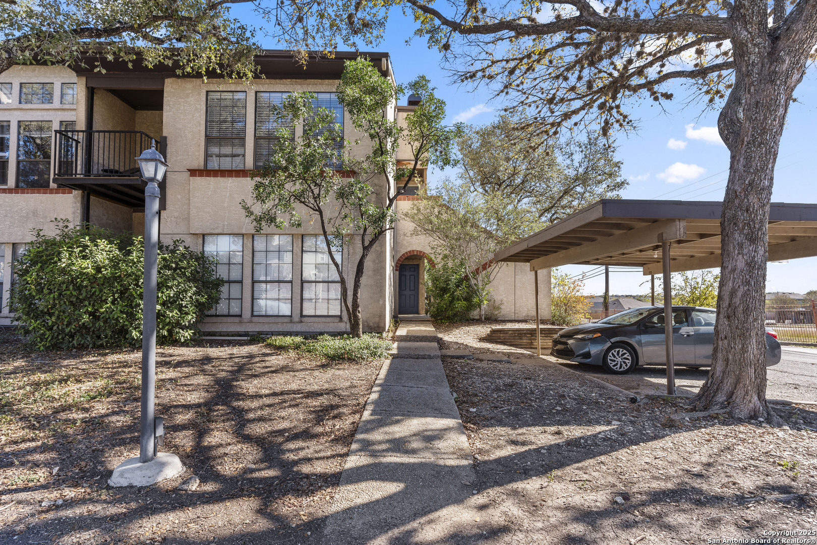 6100 Woodlake San Antonio TX 78244