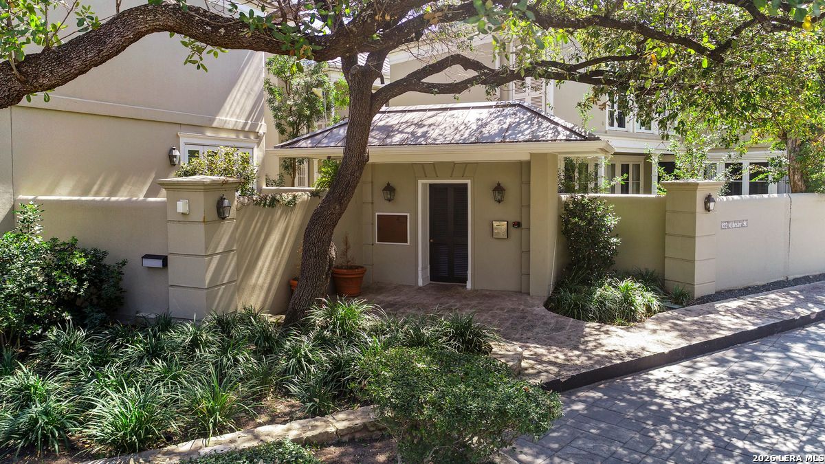 San Antonio TX, 122 Chester, Unit APT 2
