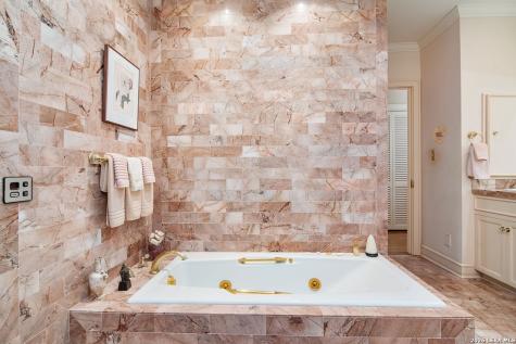 122 Chester San Antonio TX 78209