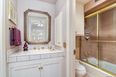 122 Chester San Antonio TX 78209