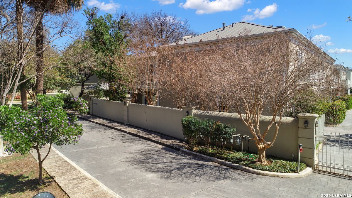 122 Chester San Antonio TX 78209