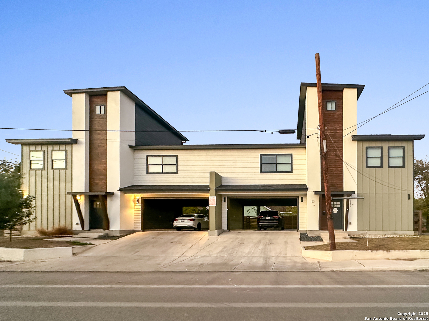 721-723 Iowa San Antonio TX 78203