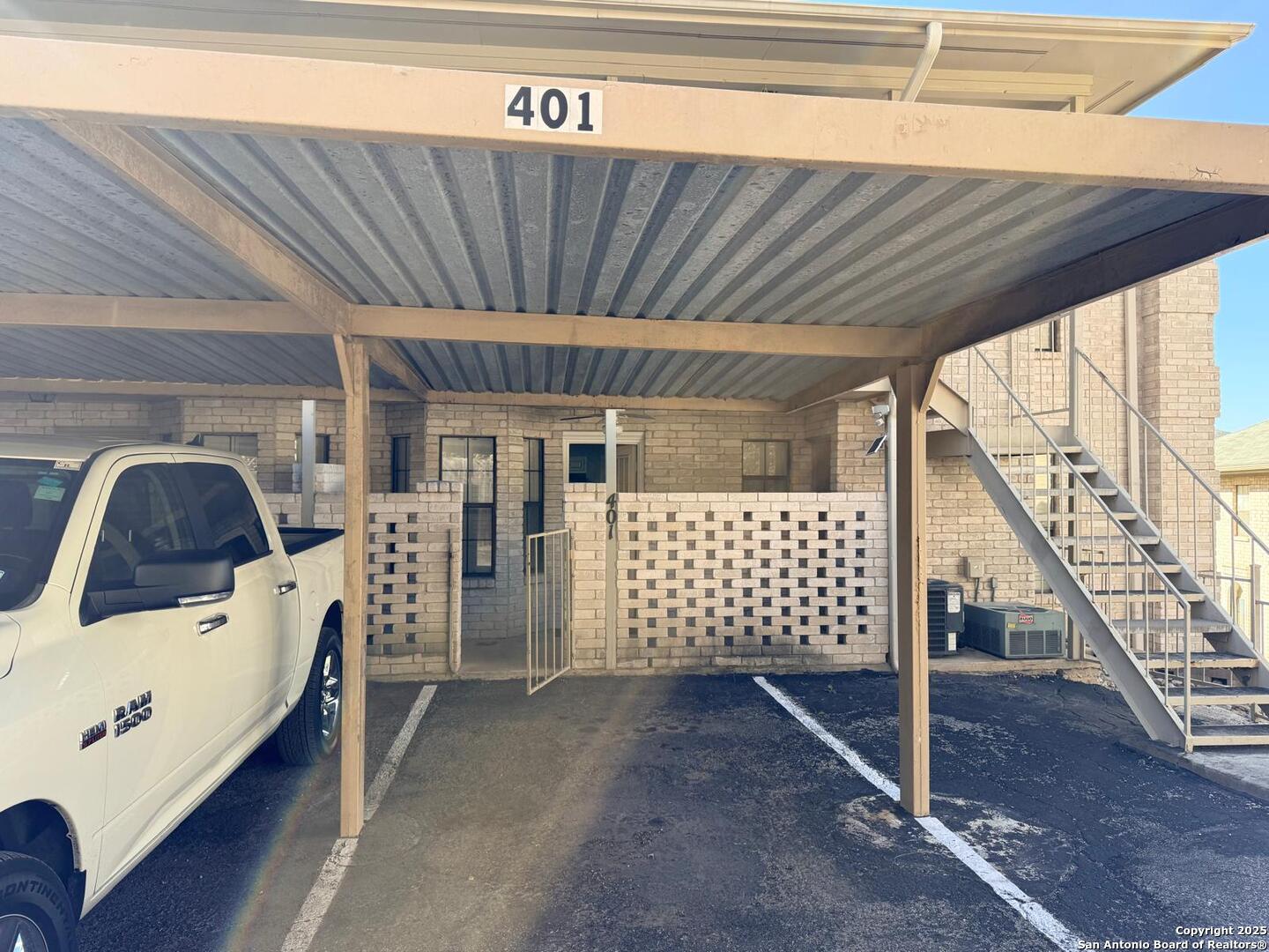 8415 Fredericksburg San Antonio TX 78229