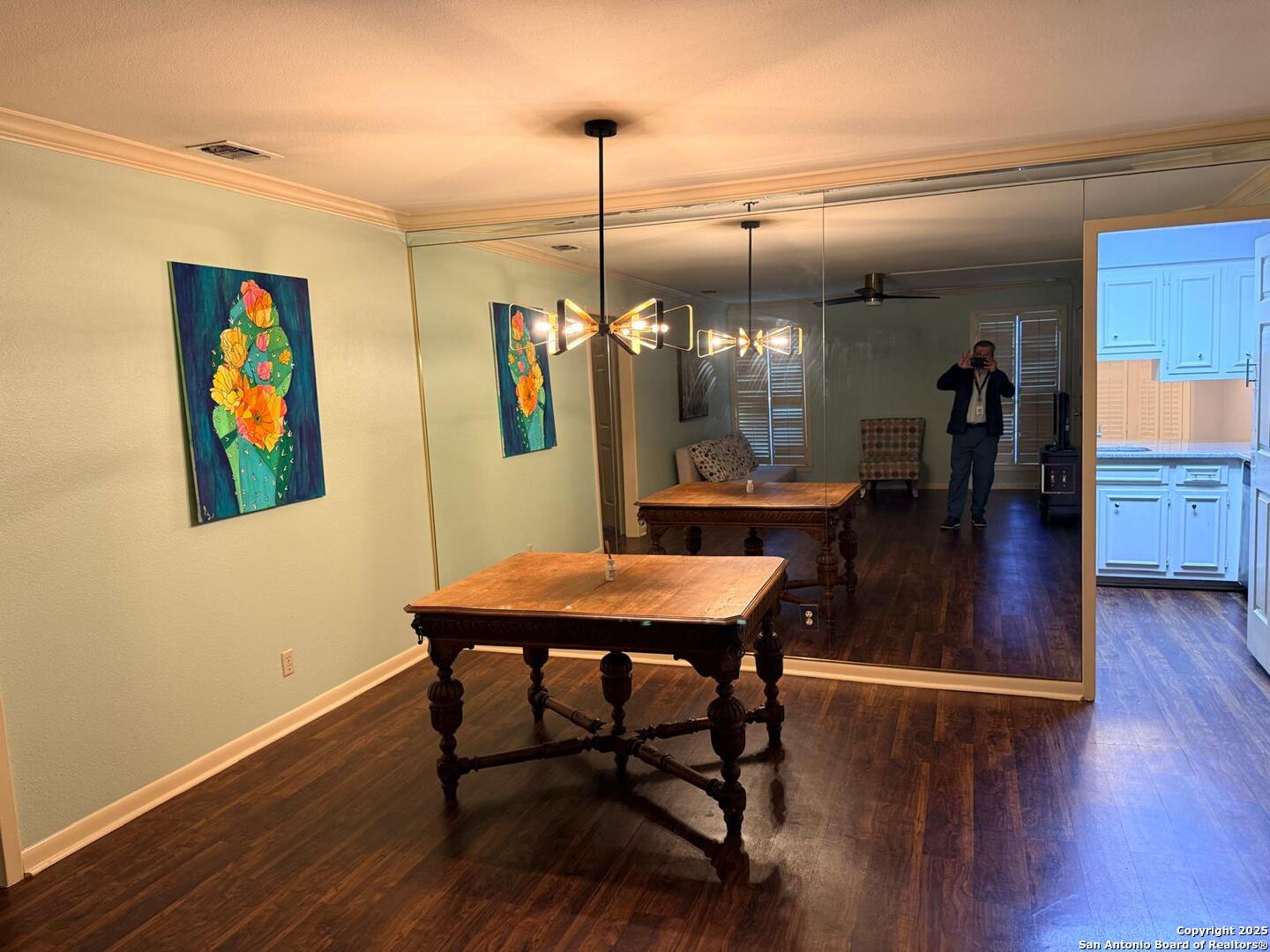 8415 Fredericksburg San Antonio TX 78229