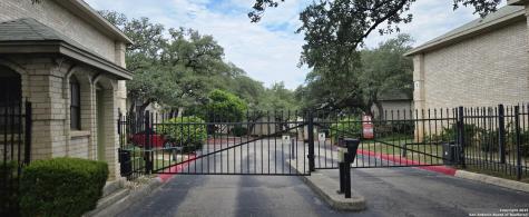8415 Fredericksburg San Antonio TX 78229