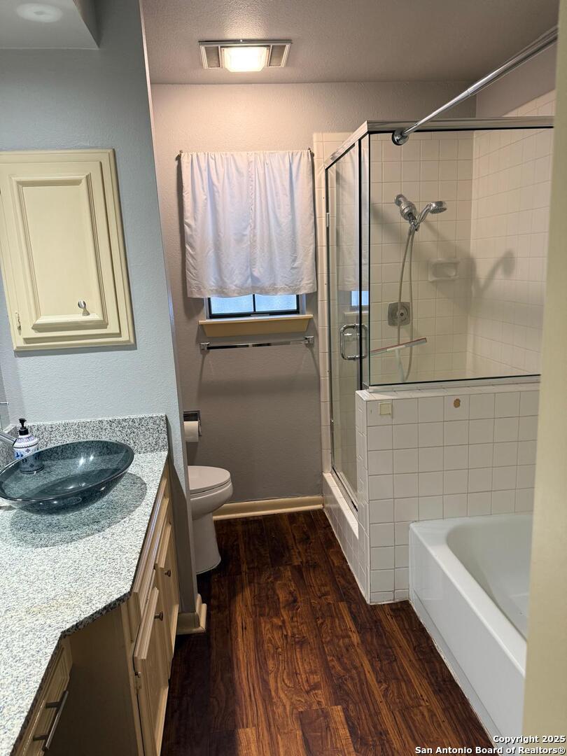 8415 Fredericksburg San Antonio TX 78229