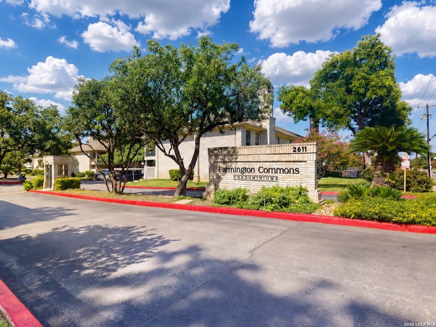 2611 Eisenhauer San Antonio TX 78209