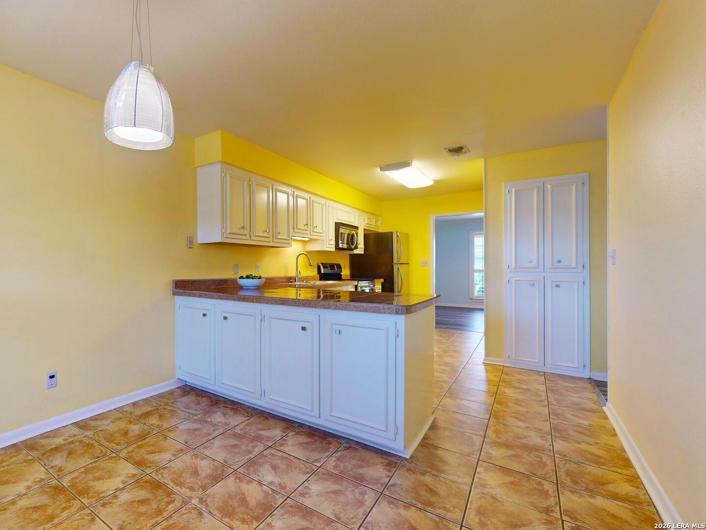 2611 Eisenhauer San Antonio TX 78209