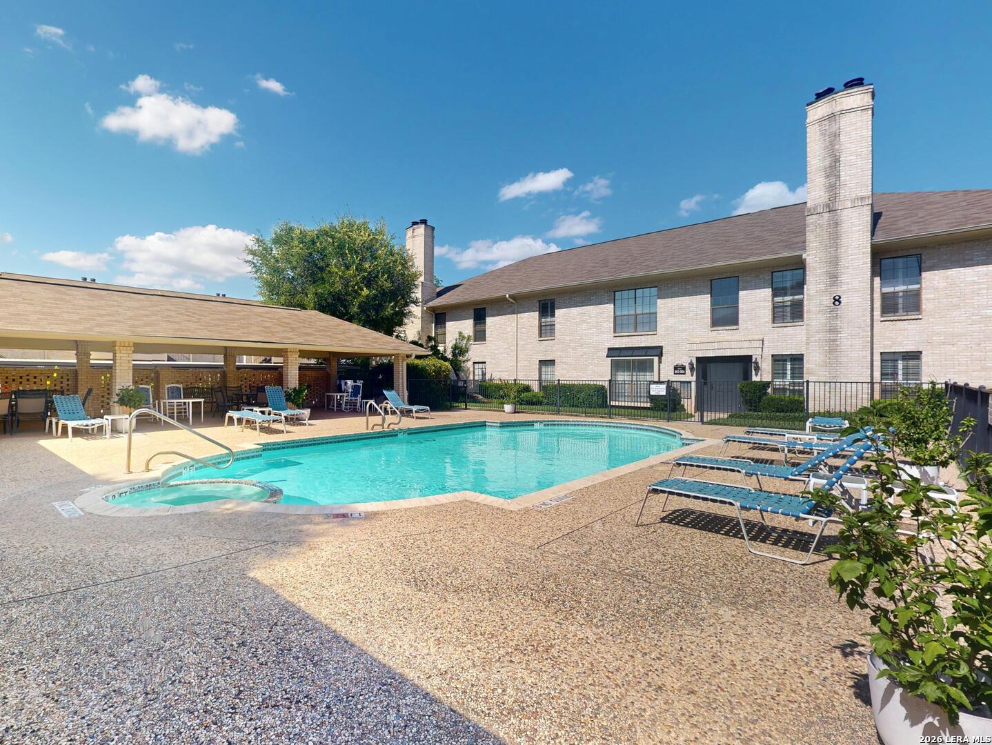 2611 Eisenhauer San Antonio TX 78209