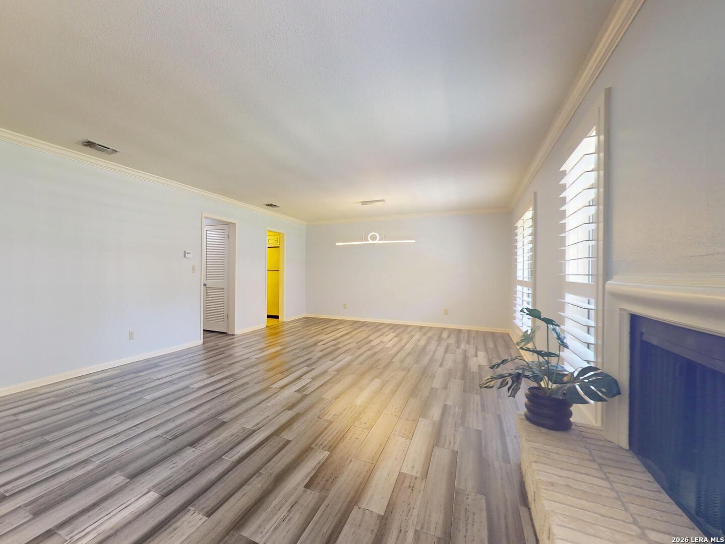 2611 Eisenhauer San Antonio TX 78209