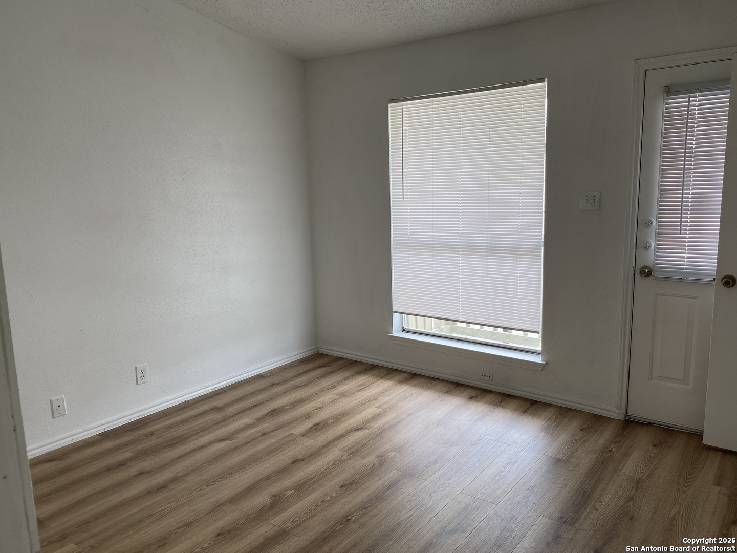 4949 Hamilton Wolfe San Antonio TX 78229