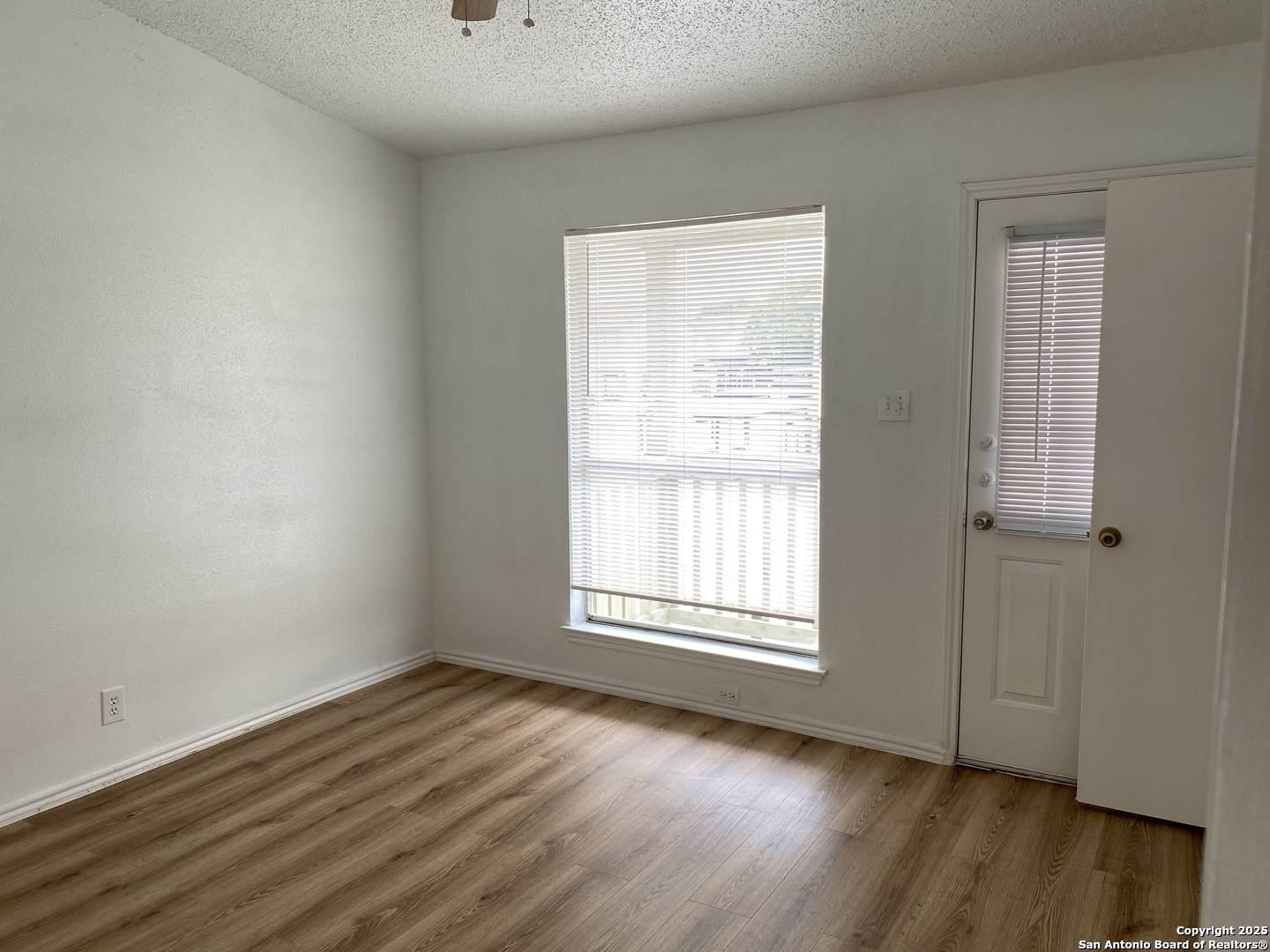 4949 Hamilton Wolfe San Antonio TX 78229