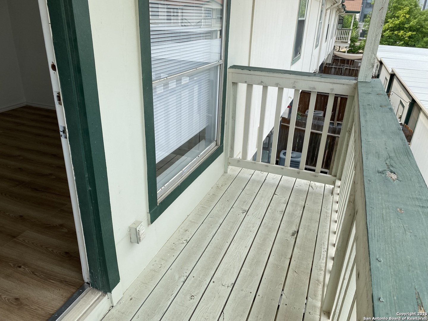 4949 Hamilton Wolfe San Antonio TX 78229