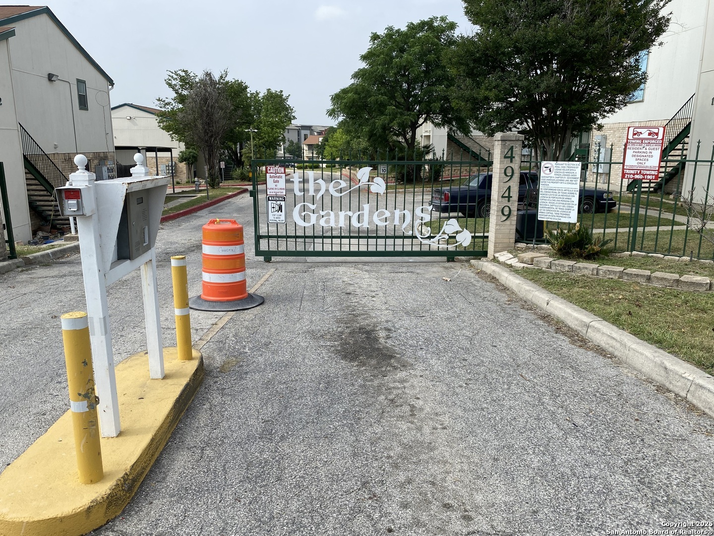 4949 Hamilton Wolfe San Antonio TX 78229
