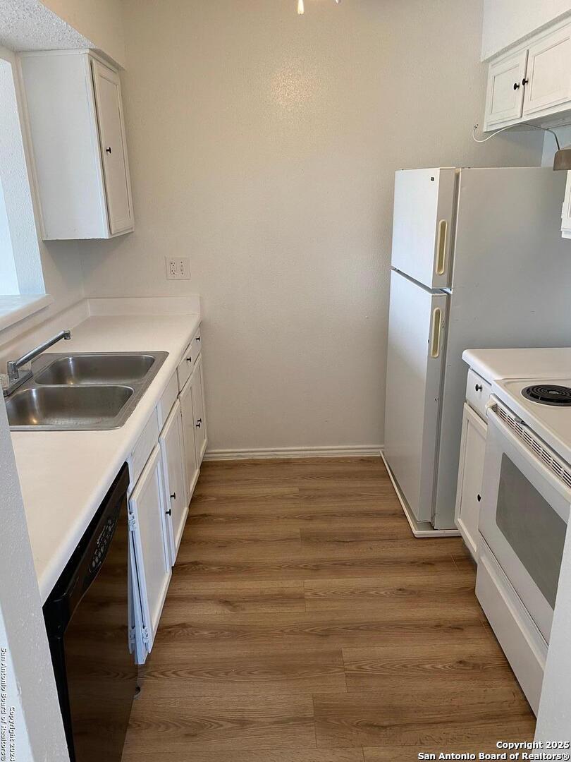 4949 Hamilton Wolfe San Antonio TX 78229