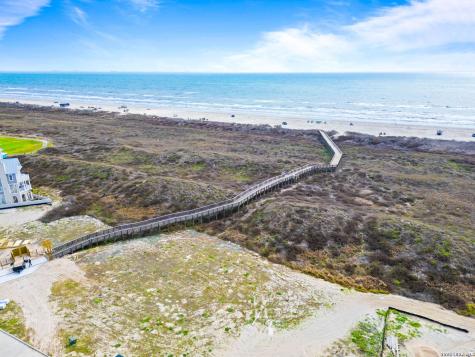 137 Palmilla Circle Port Aransas TX 78373