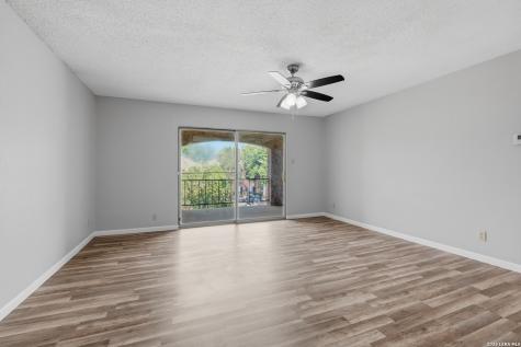1819 Babcock San Antonio TX 78229