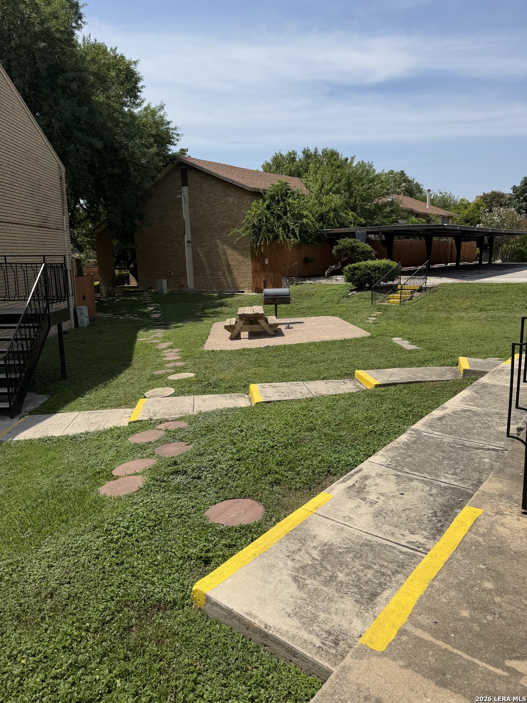 911 Vance Jackson Road San Antonio TX 78201