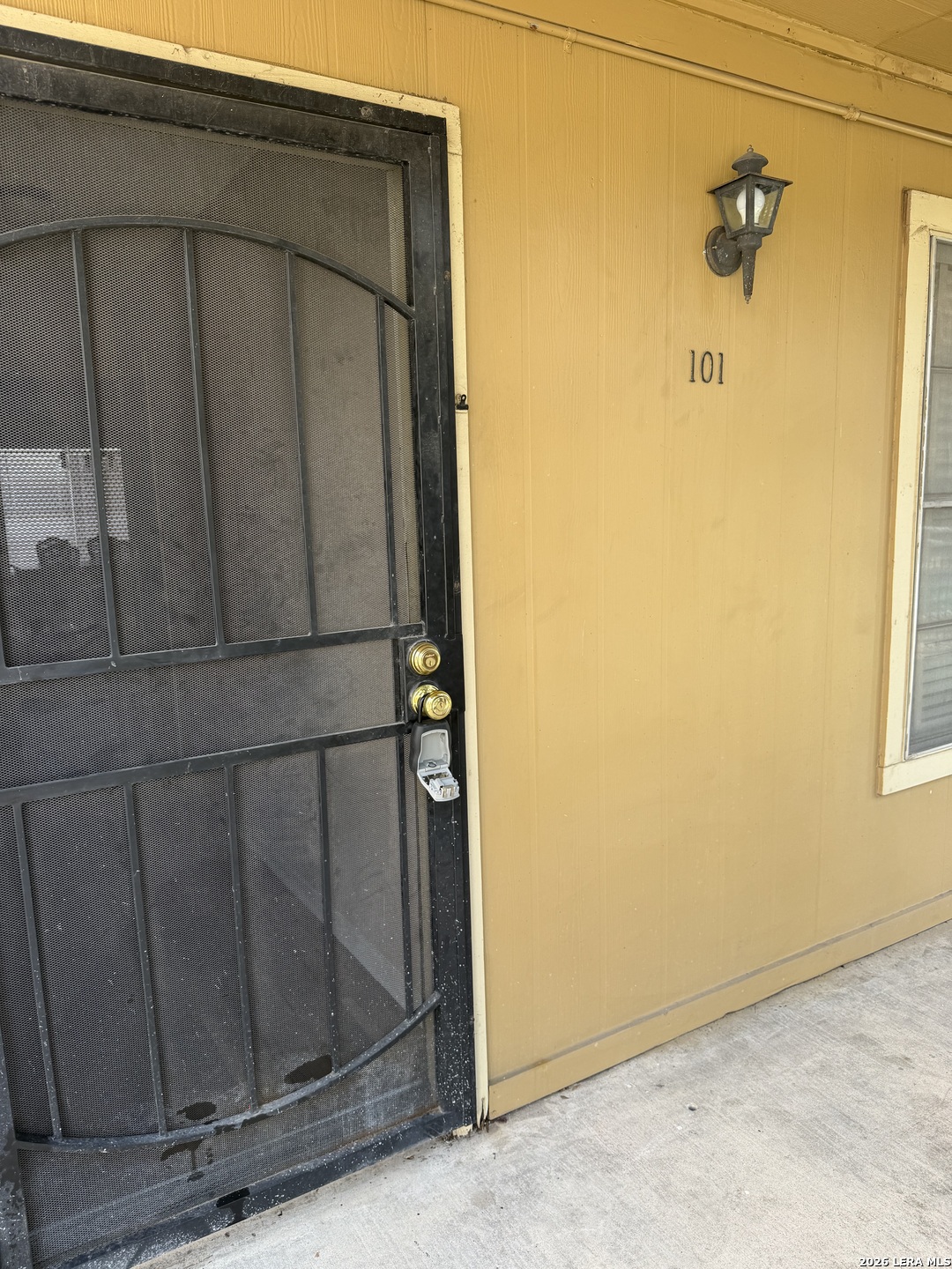 911 Vance Jackson Road San Antonio TX 78201