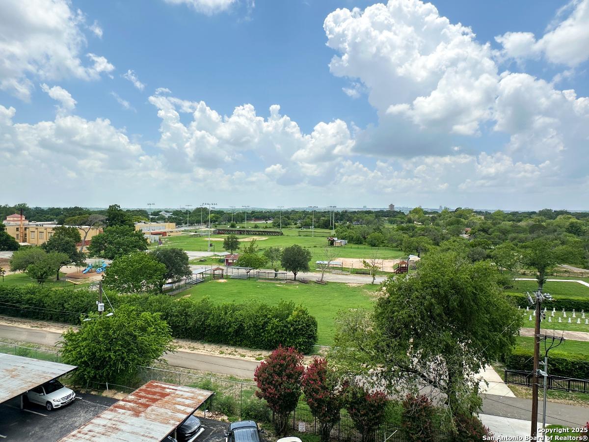 7039 San Pedro Avenue San Antonio TX 78216