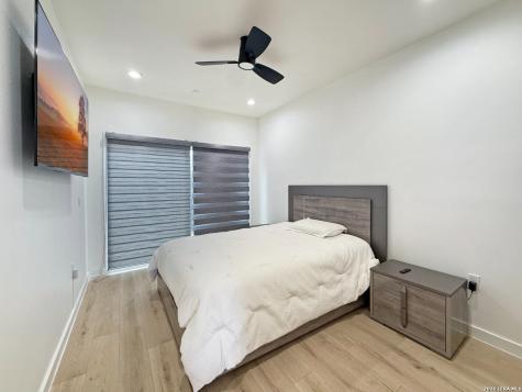 308 S Mesquite San Antonio TX 78203