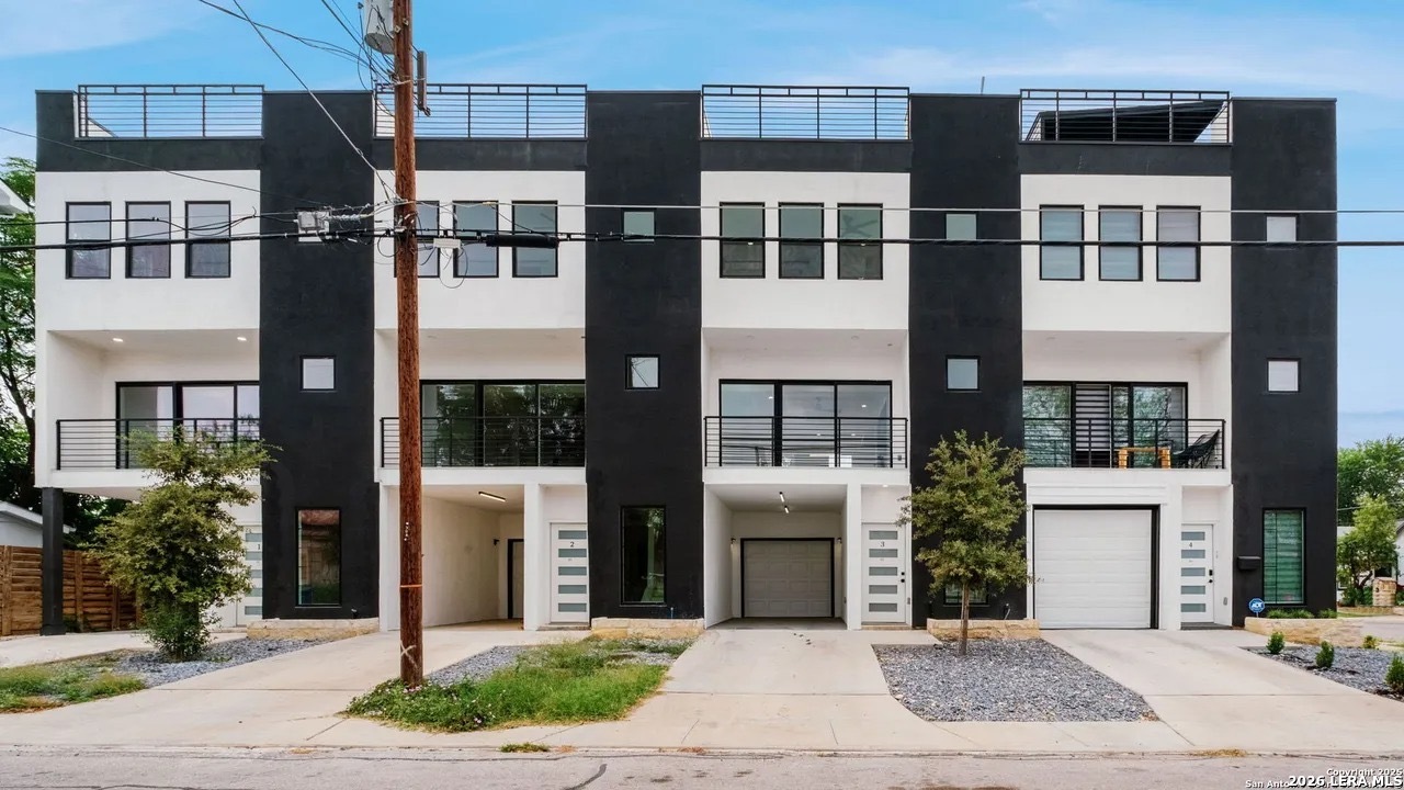 308 S Mesquite San Antonio TX 78203