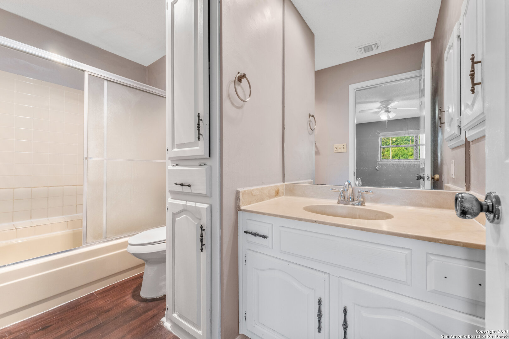 11843 Braesview San Antonio TX 78213