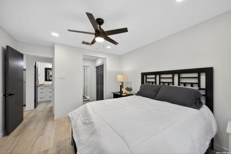 11520 Huebner San Antonio TX 78230